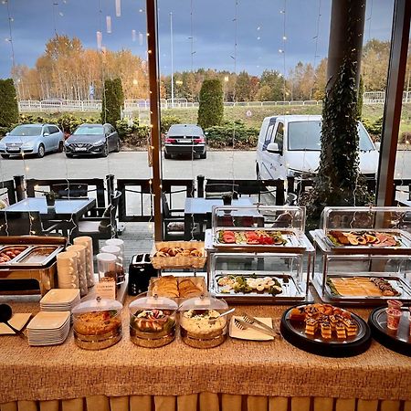 Hotel Sezam 마초바 외부 사진