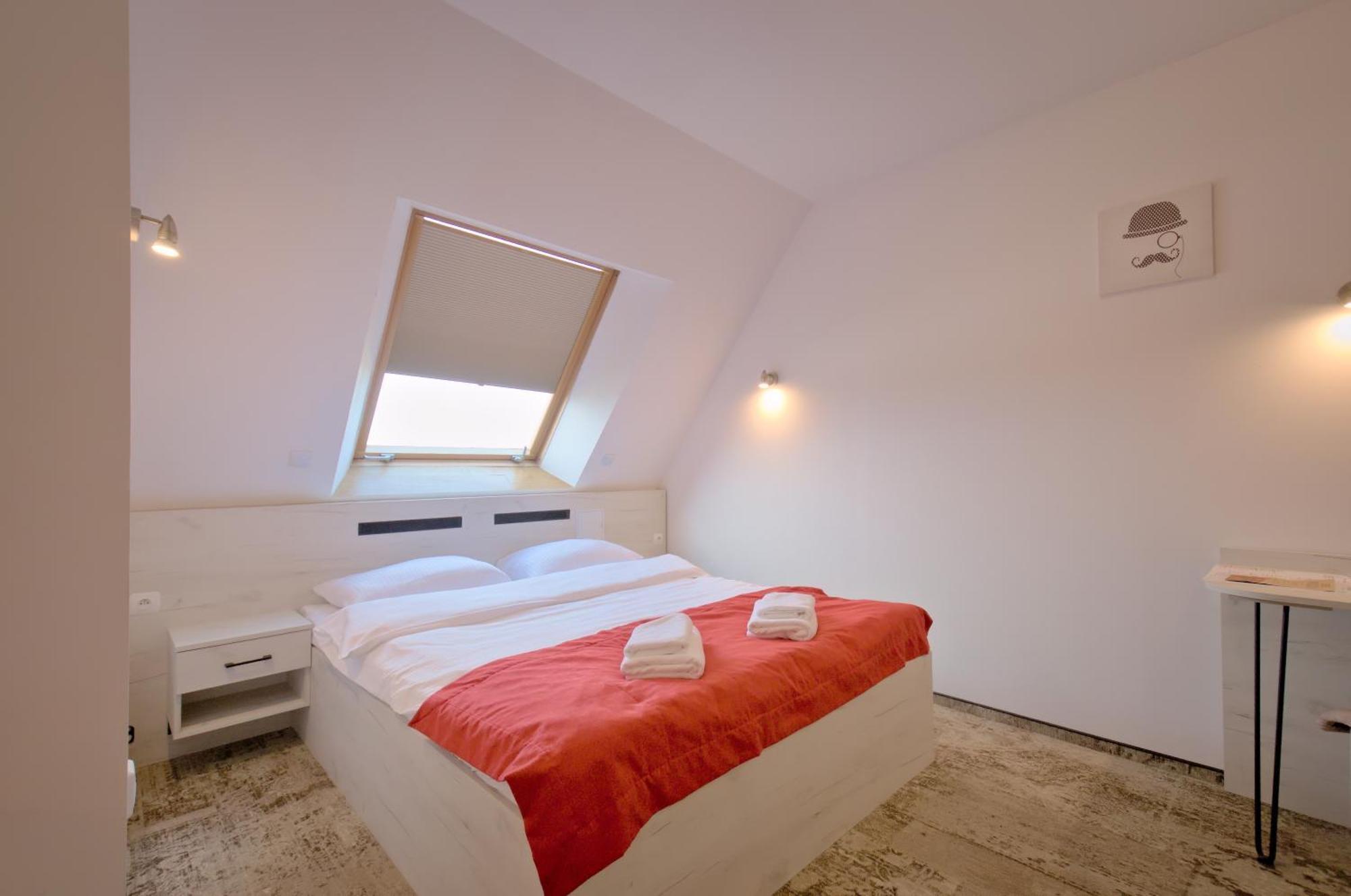 Hotel Sezam 마초바 외부 사진