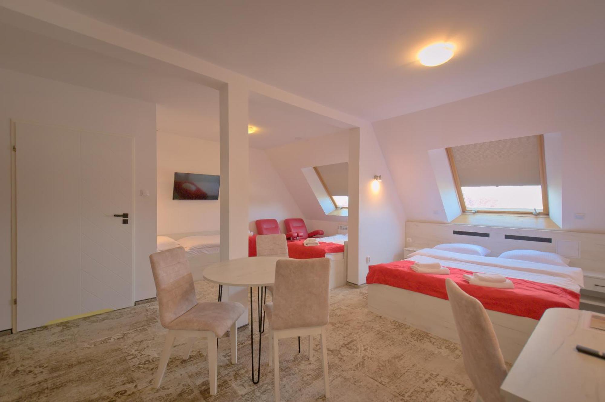 Hotel Sezam 마초바 외부 사진