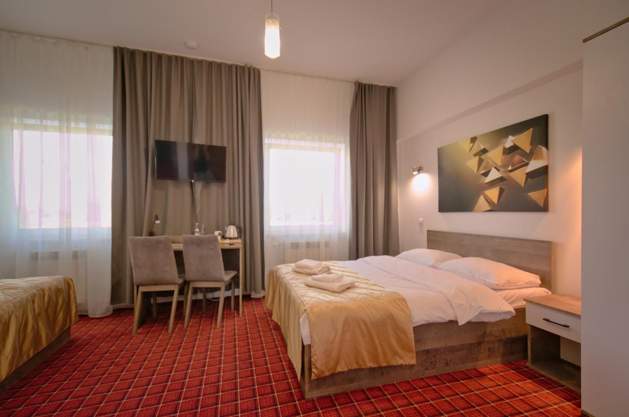 Hotel Sezam 마초바 외부 사진