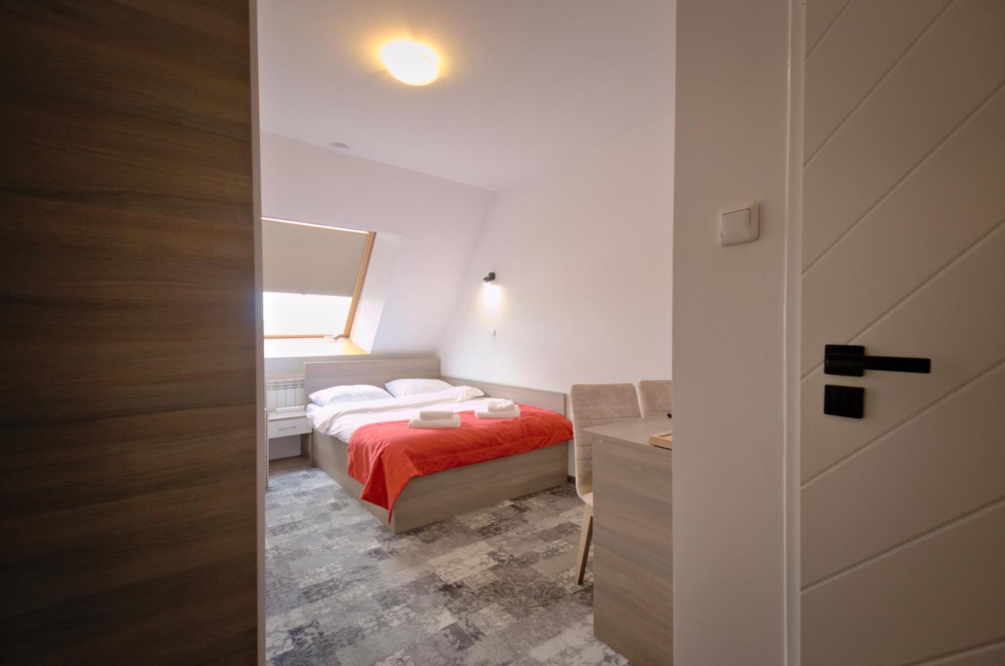 Hotel Sezam 마초바 외부 사진