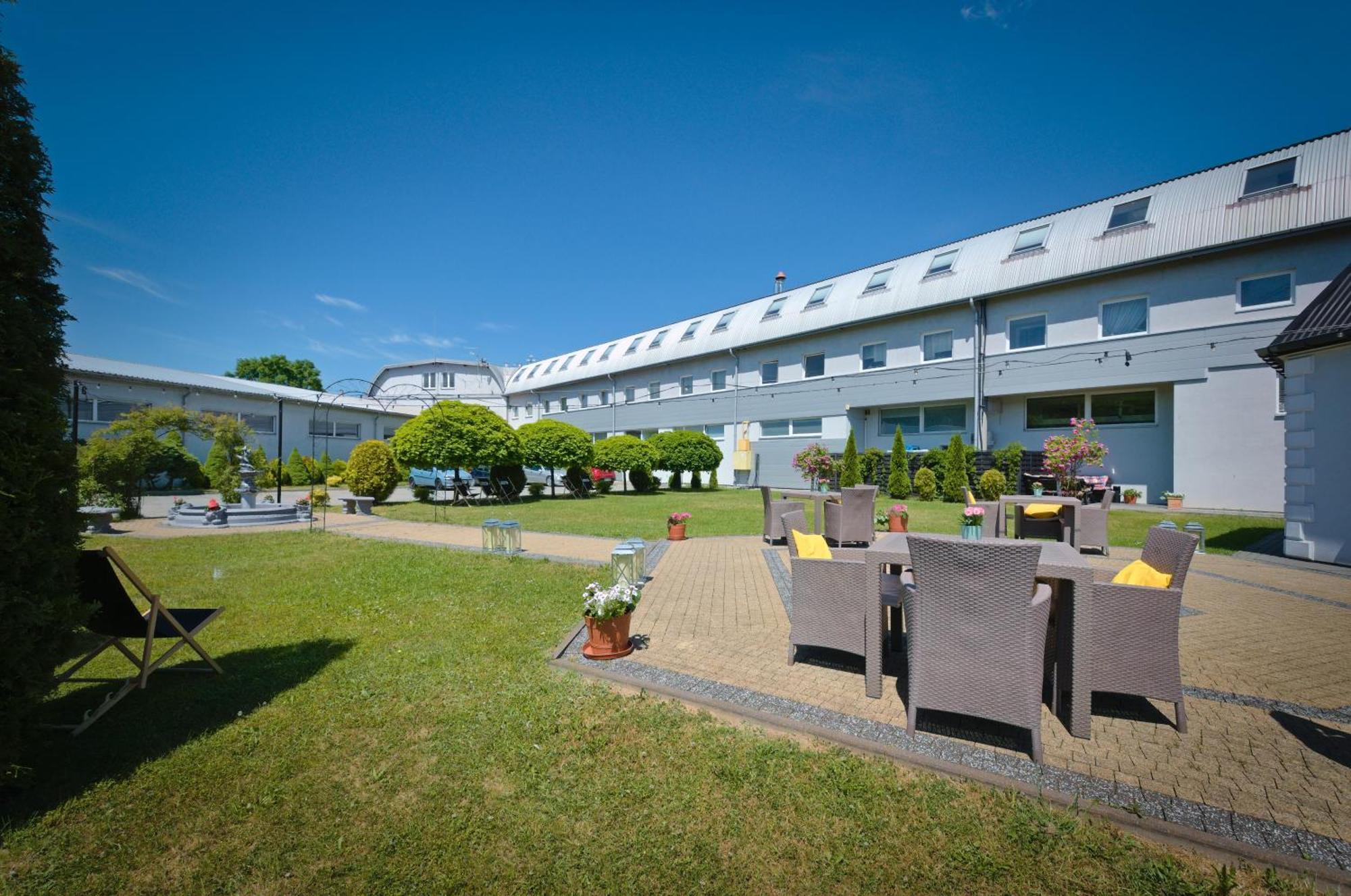 Hotel Sezam 마초바 외부 사진